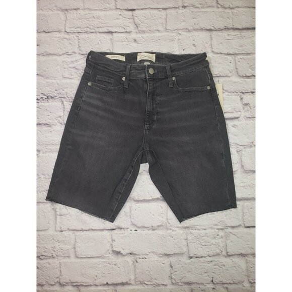 NEW UNIVERSAL THREAD WOMEN BERMUDA SHORT Dark Gray Raw Cut High Rise - Picture 1 of 3